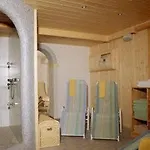 Alpenhof Pension-garni Affittacamere 3*