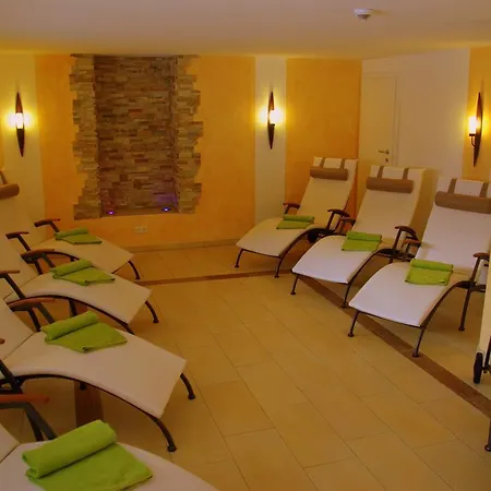 Alpenhof Pension-garni