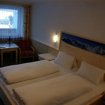 Alpenhof Pension-garni