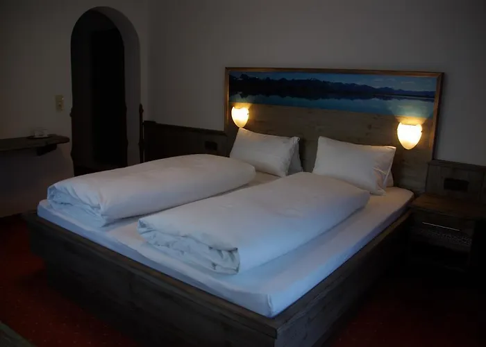 Alpenhof Pension-garni 3*